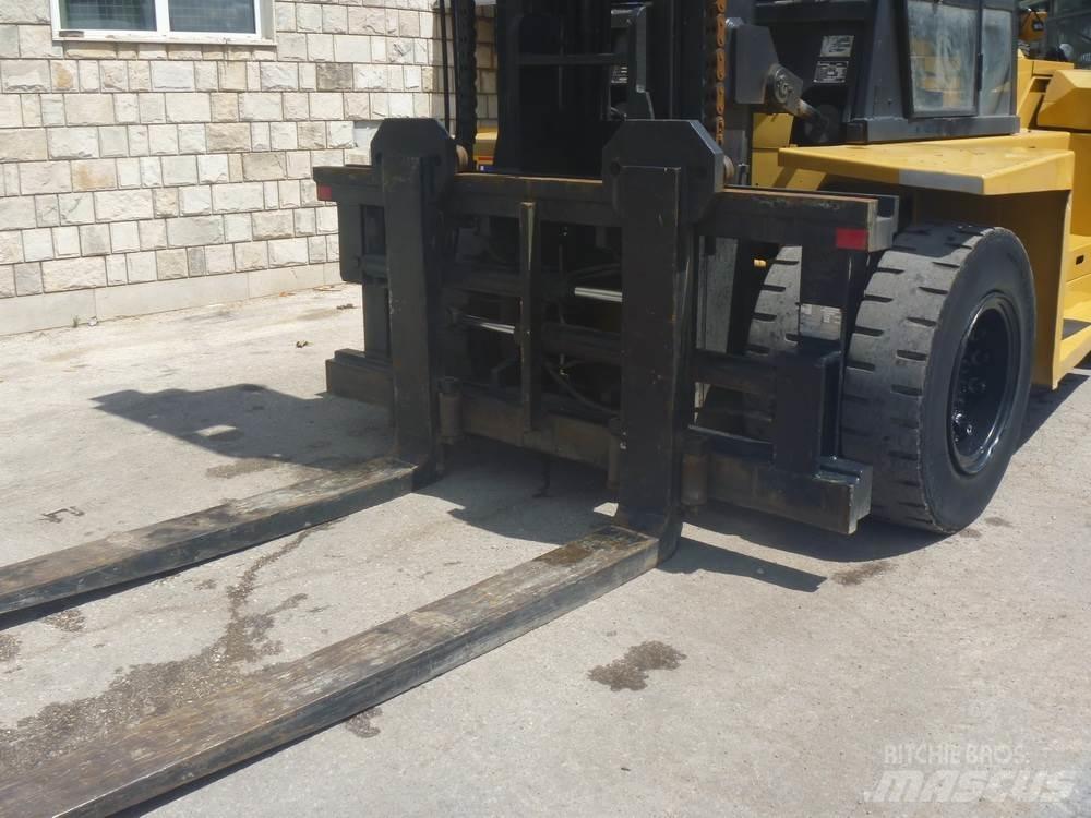 CAT DP150 Wózki Diesla
