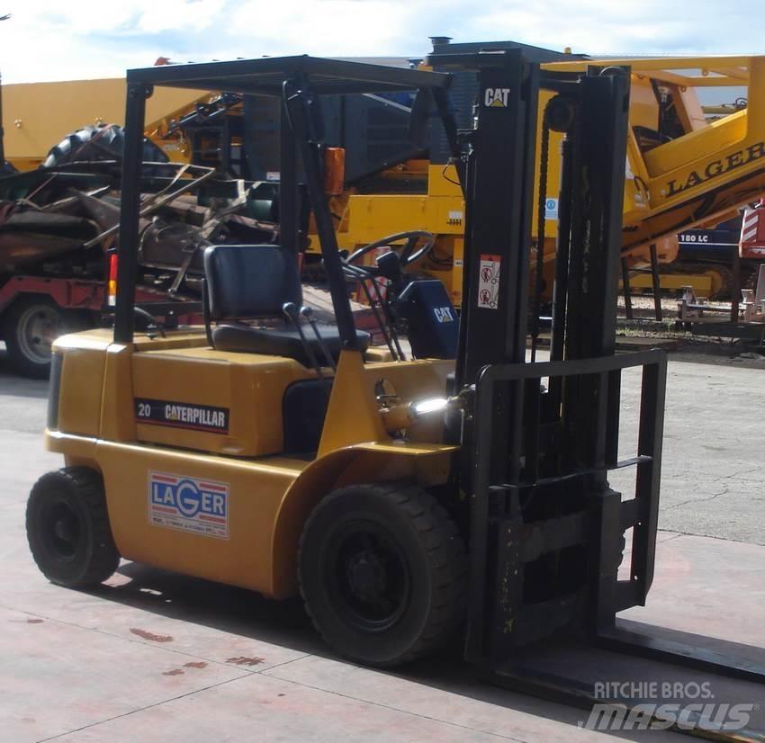 CAT GP20 Wózki LPG