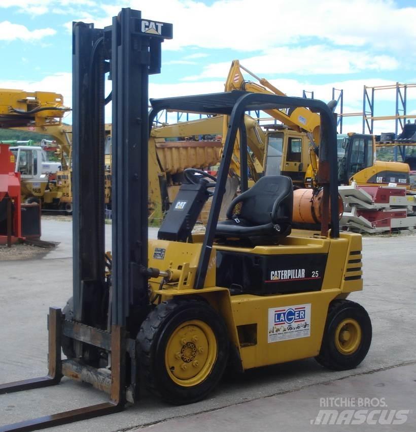 CAT GP25-2 Wózki LPG