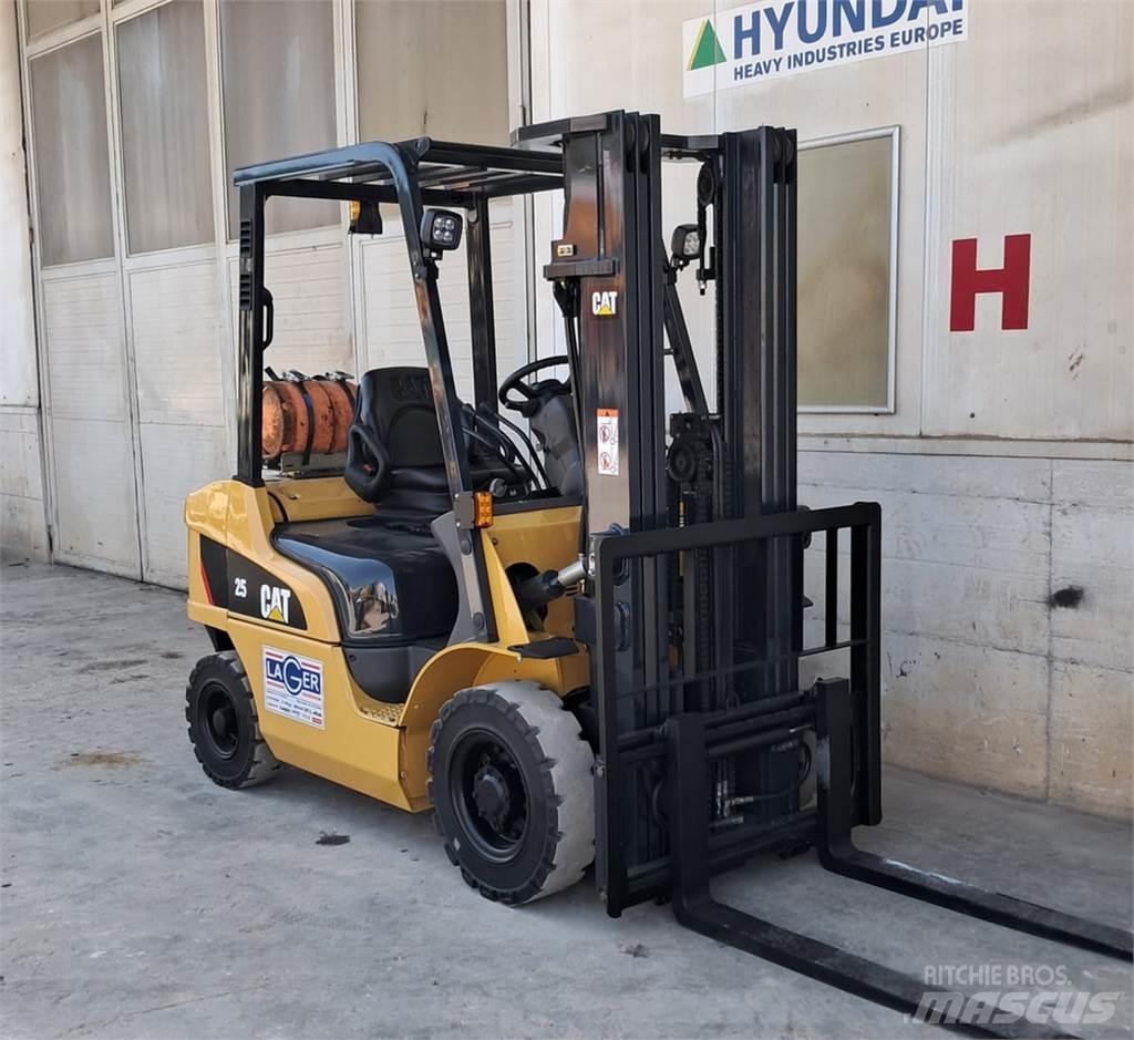 CAT GP25NT Wózki LPG