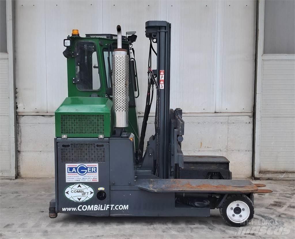 Combilift C3000 Wózki LPG