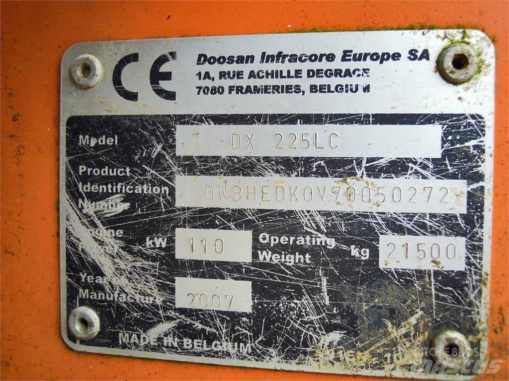 Doosan DX225LC Koparki gąsienicowe