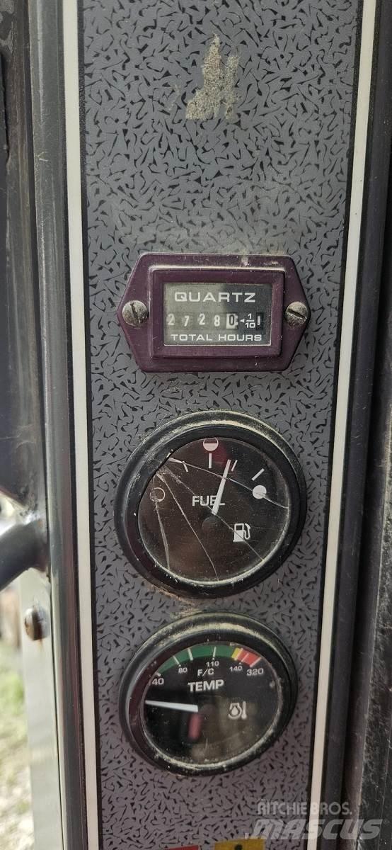Gehl 4640 - TURBO Maszyny budowlane - Inne