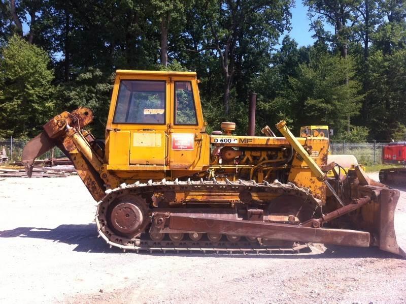 Hanomag D600 Spycharki gąsienicowe