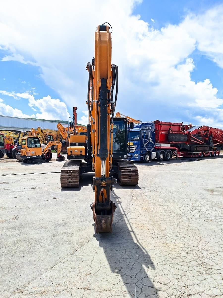 Hyundai HX220L Koparki gąsienicowe