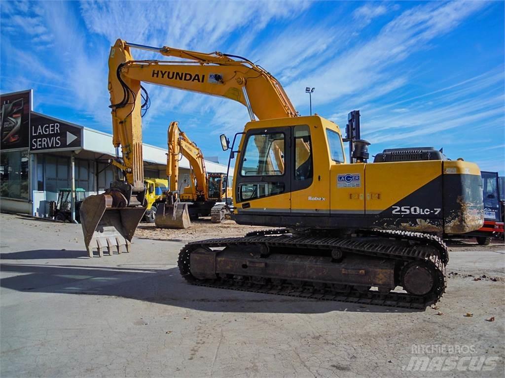 Hyundai R250LC-7 Koparki gąsienicowe