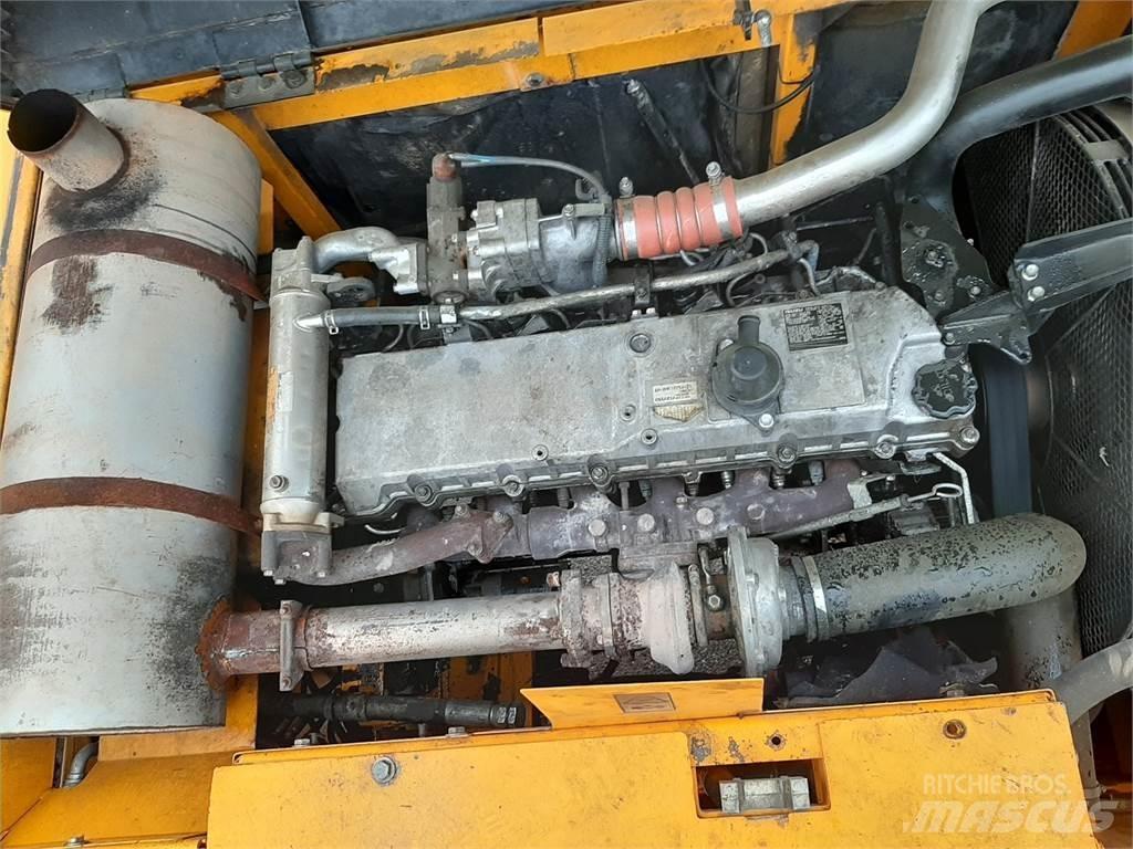 JCB JS330NL Koparki gąsienicowe