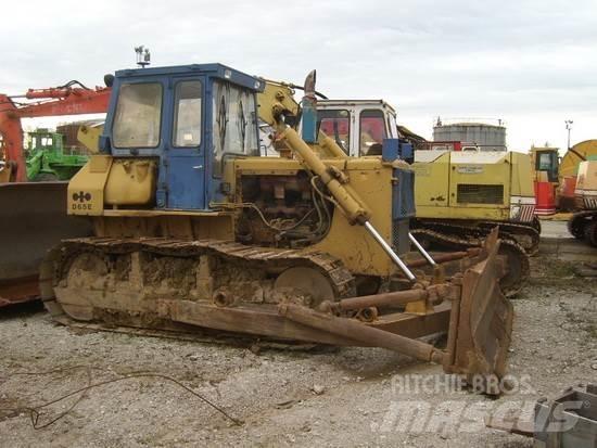 Komatsu D65E-8 Spycharki gąsienicowe