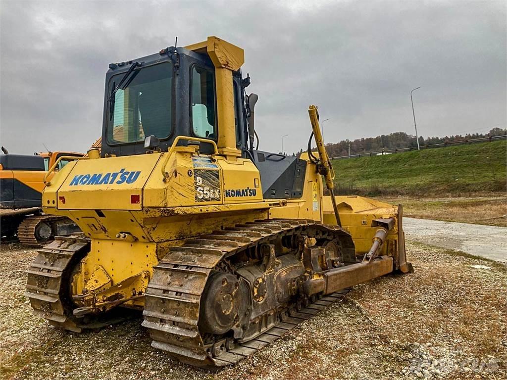 Komatsu D65EX Spycharki gąsienicowe