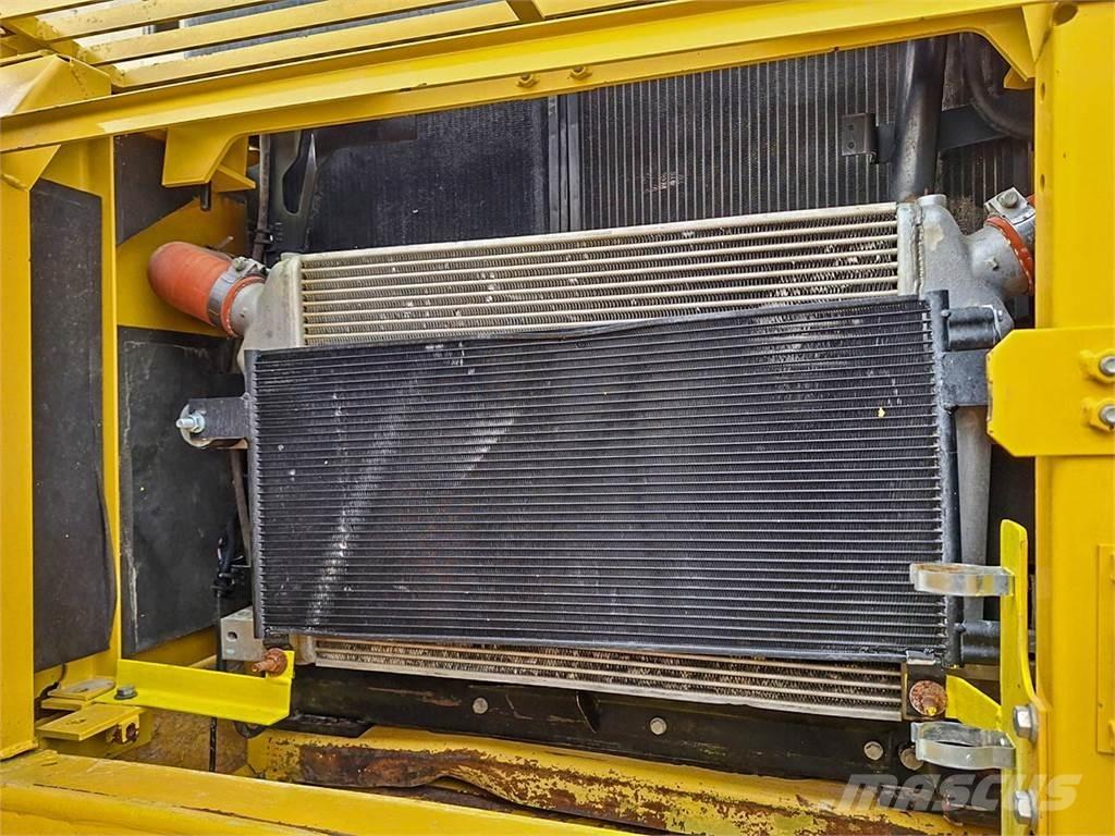 Komatsu PC350LC-8 Koparki gąsienicowe