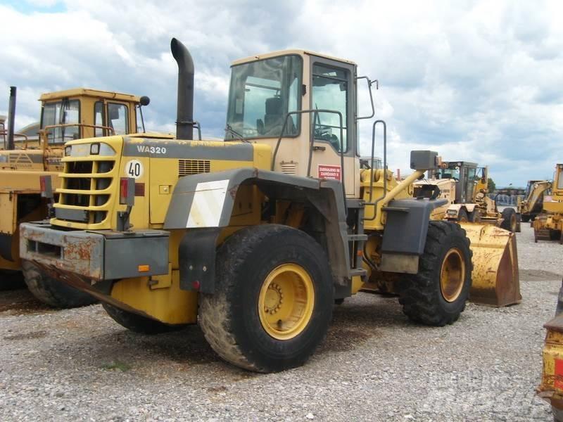 Komatsu WA320-3H Ładowarki kołowe