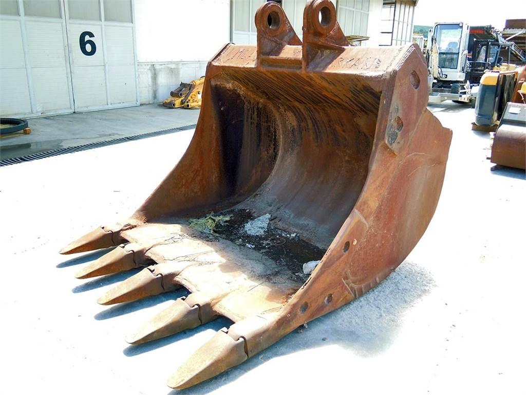  KORPA / BUCKET 1850mm 3,5m3 Maszyny budowlane - Inne
