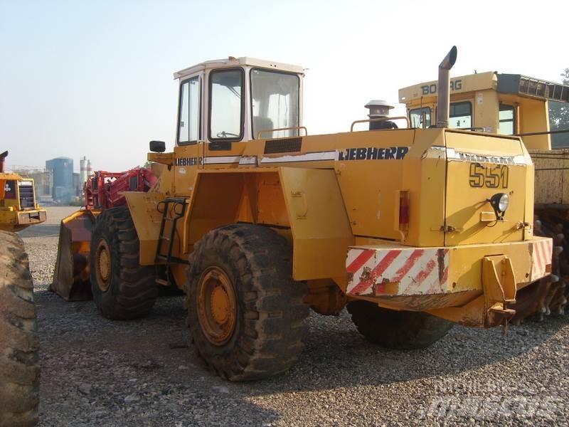 Liebherr L 551 Ładowarki kołowe
