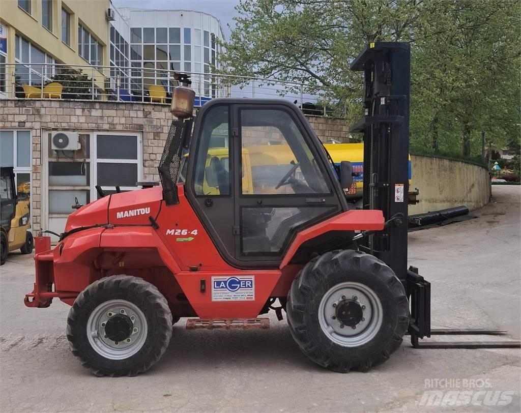 Manitou M26 - 4 Wózki Diesla