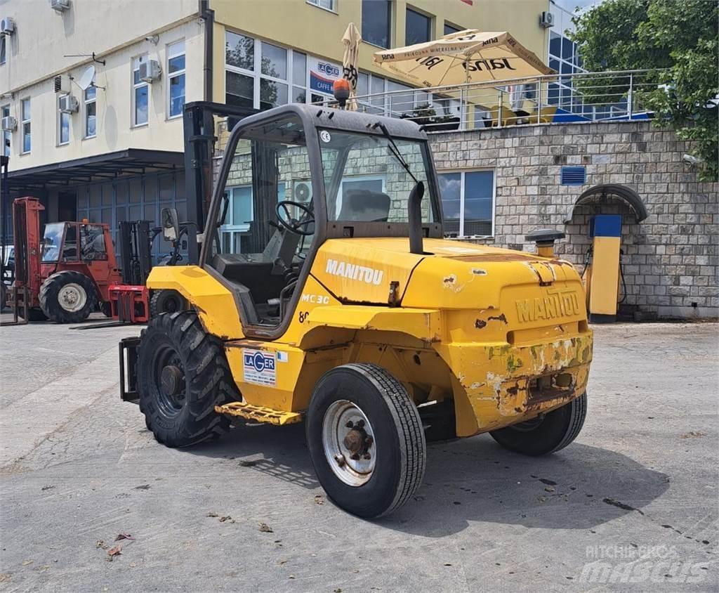 Manitou MC 30 Wózki Diesla