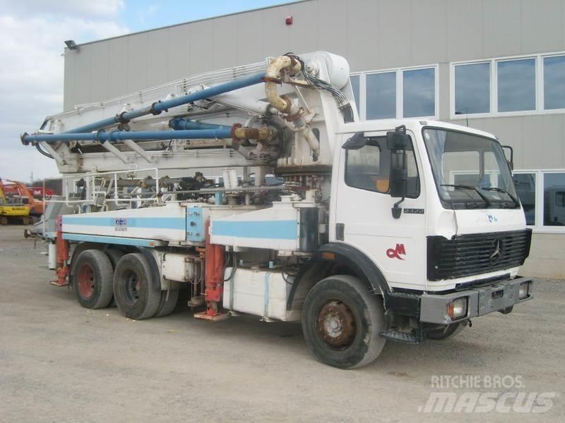 Mercedes-Benz 2422 Samojezdne pompy do betonu