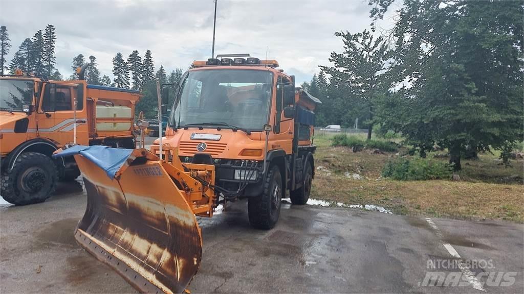Mercedes-Benz Unimog U400 Pojazdy komunalne