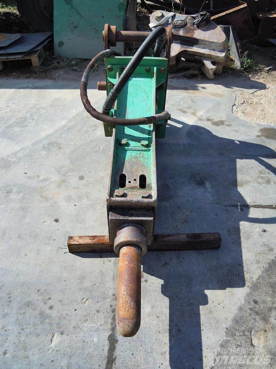Montabert M Hydrauliczne młoty do palowania