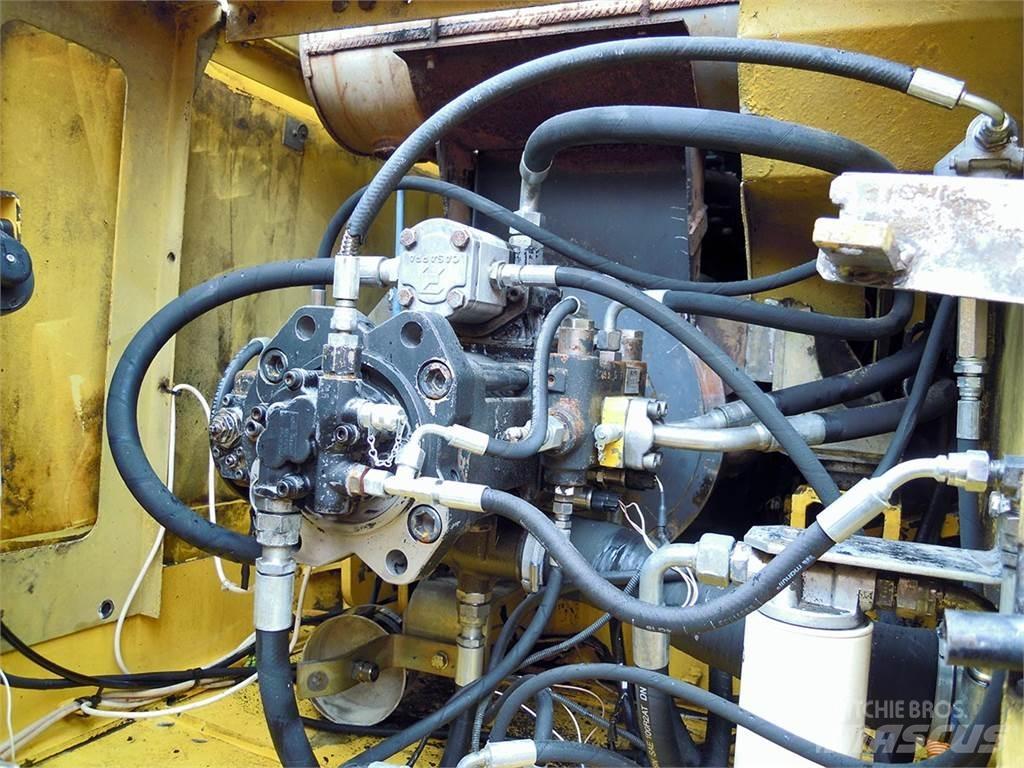 New Holland E305 Koparki gąsienicowe