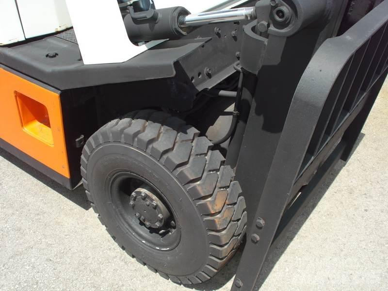 Nissan H01A15 Wózki LPG