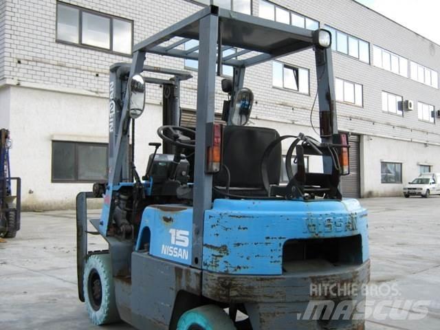 Nissan NJ01A15 Wózki LPG