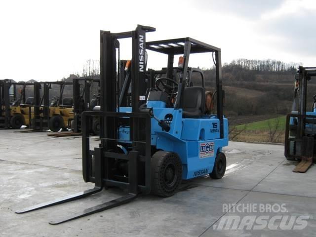 Nissan NJ01A15 Wózki LPG