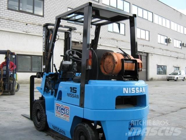 Nissan NJ01A15 Wózki LPG