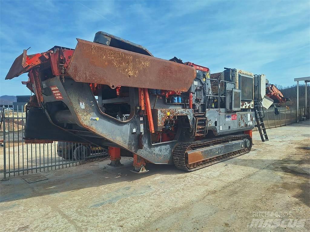 Sandvik QI 240 Kruszarki mobilne