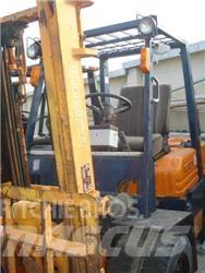 Toyota 80-5FDL25 Wózki Diesla