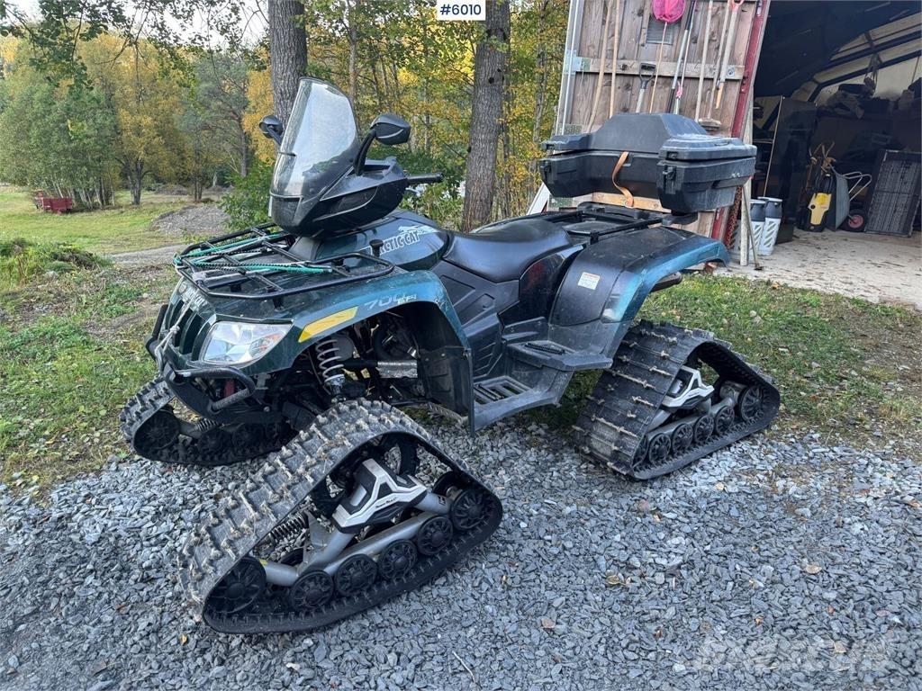 Arctic Cat 700 Pojazdy terenowe