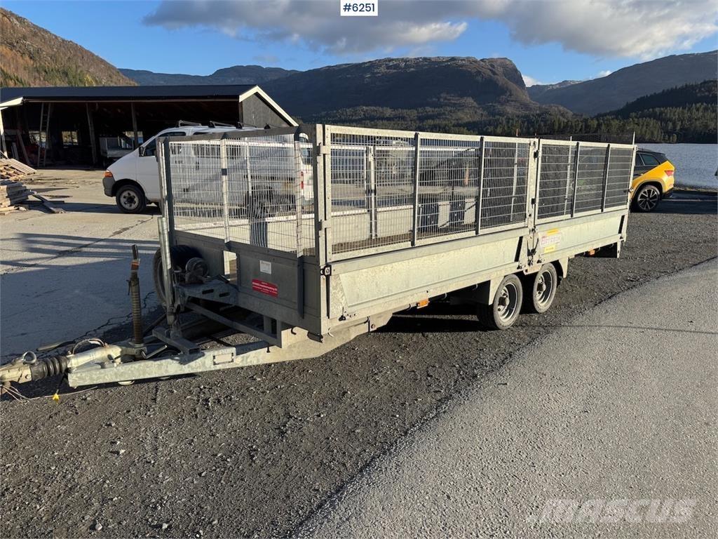 Bateson PL Lekkie przyczepy