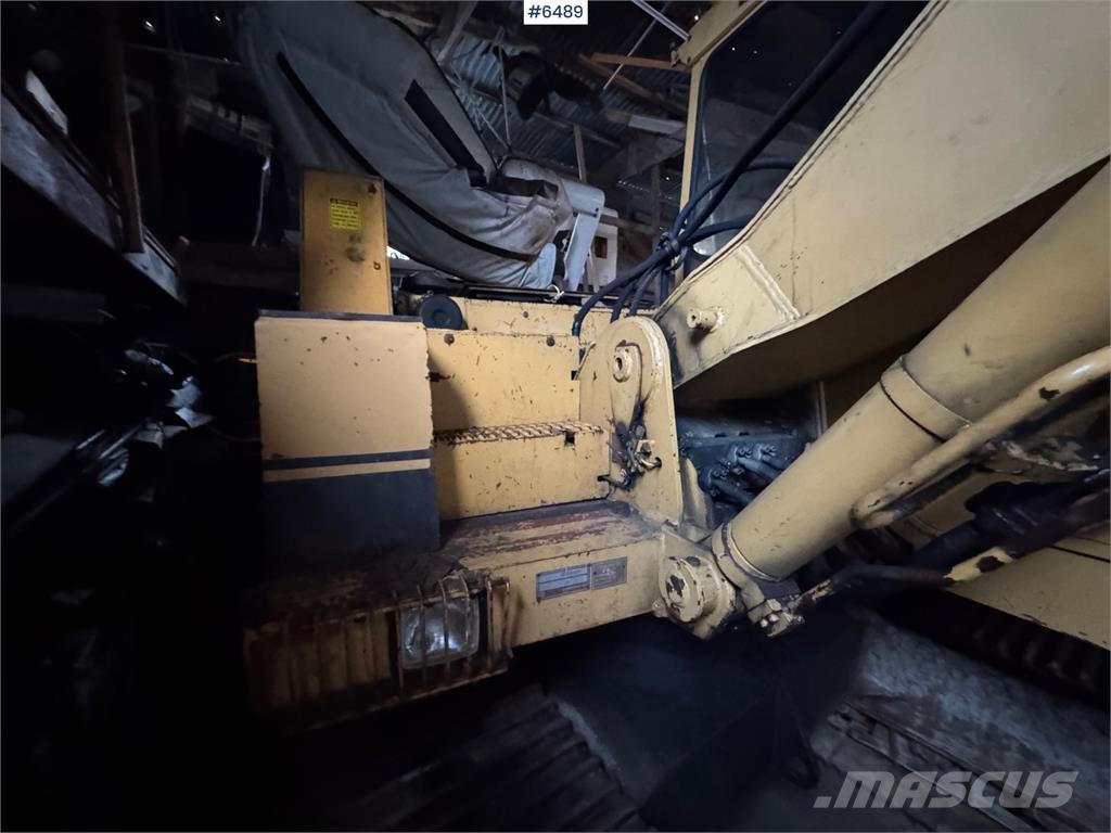 CAT 205 LC Koparki gąsienicowe