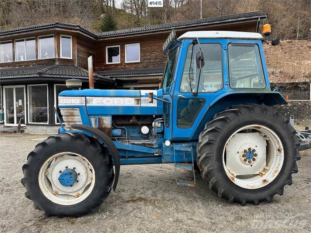 Ford 8210 Ciągniki rolnicze