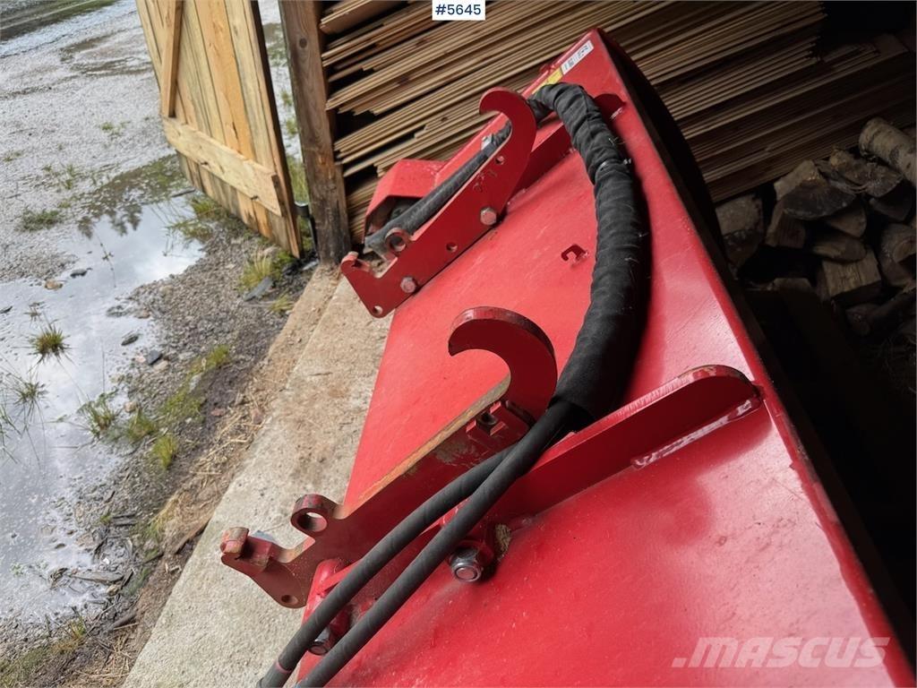 Igland DS 800 Lemiesze i pługi śnieżne