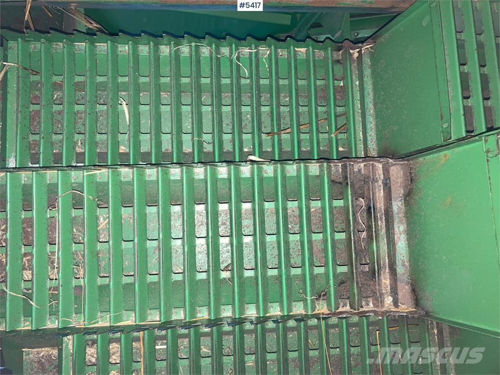 John Deere 1042 Kombajny zbożowe