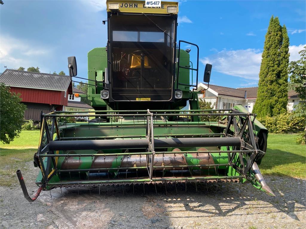 John Deere 1042 Kombajny zbożowe