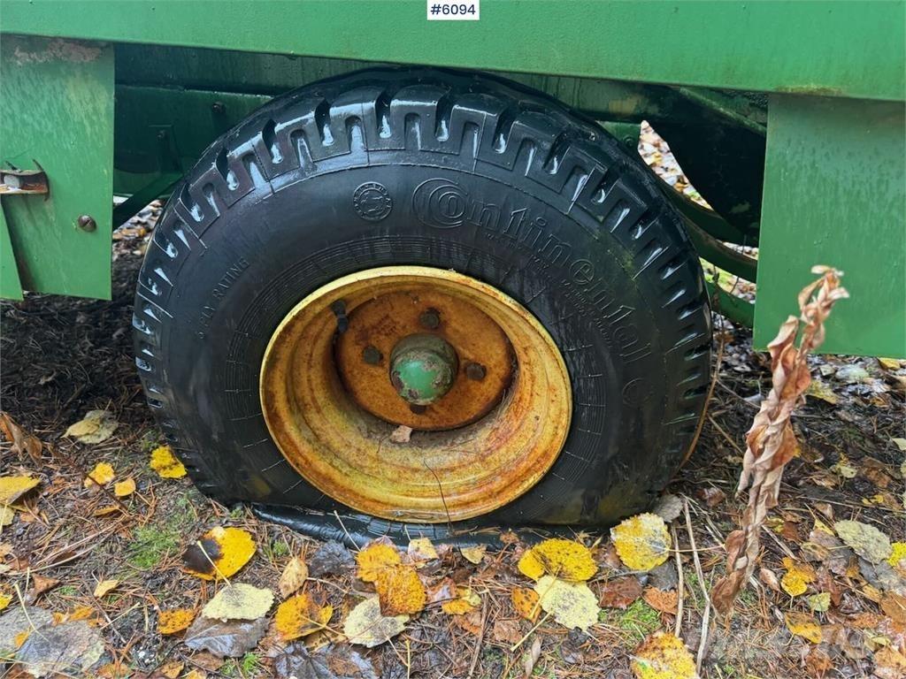 John Deere 332 Inny sprzęt żniwny