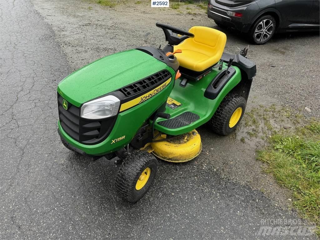 John Deere X115R Ciągniki rolnicze
