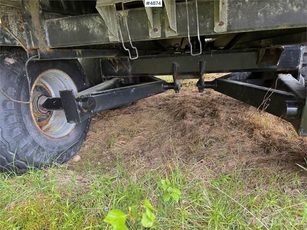 Junkkari J10 Przyczepy zbożowe