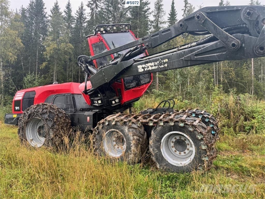 Komatsu 911-6 Harwestery