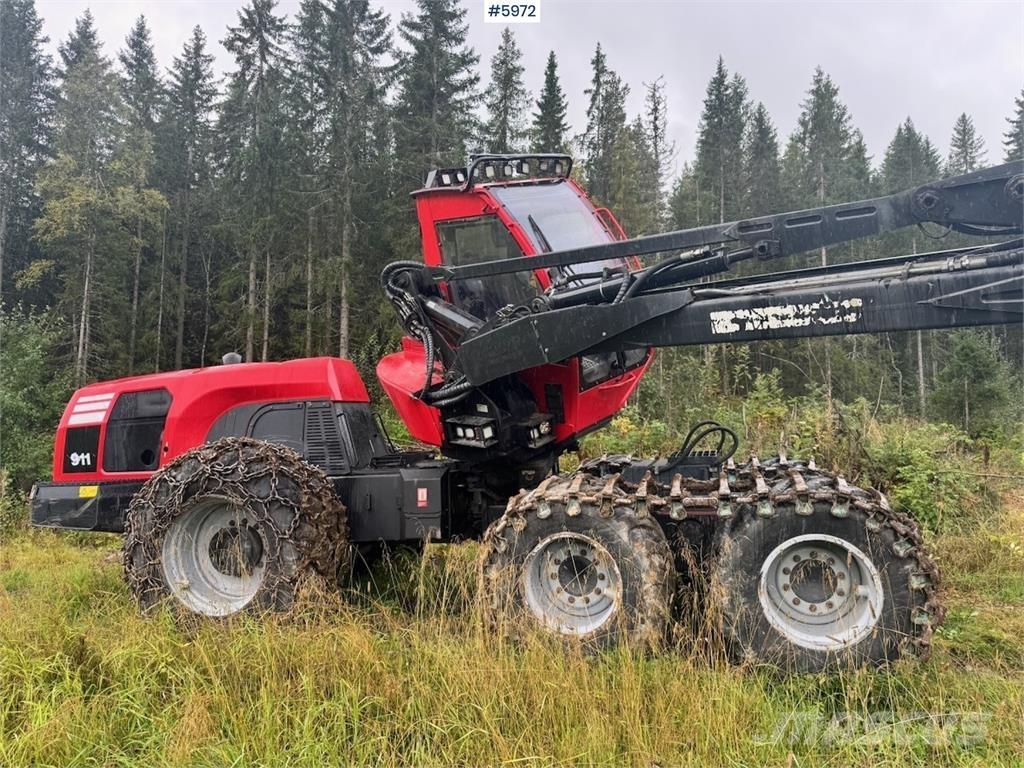 Komatsu 911-6 Harwestery