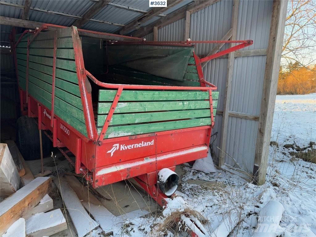 Kverneland UN7000 Wozy paszowe