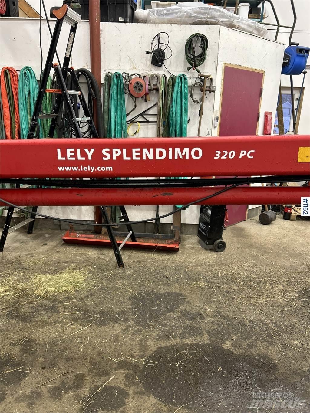 Lely 320 PC Inny sprzęt żniwny