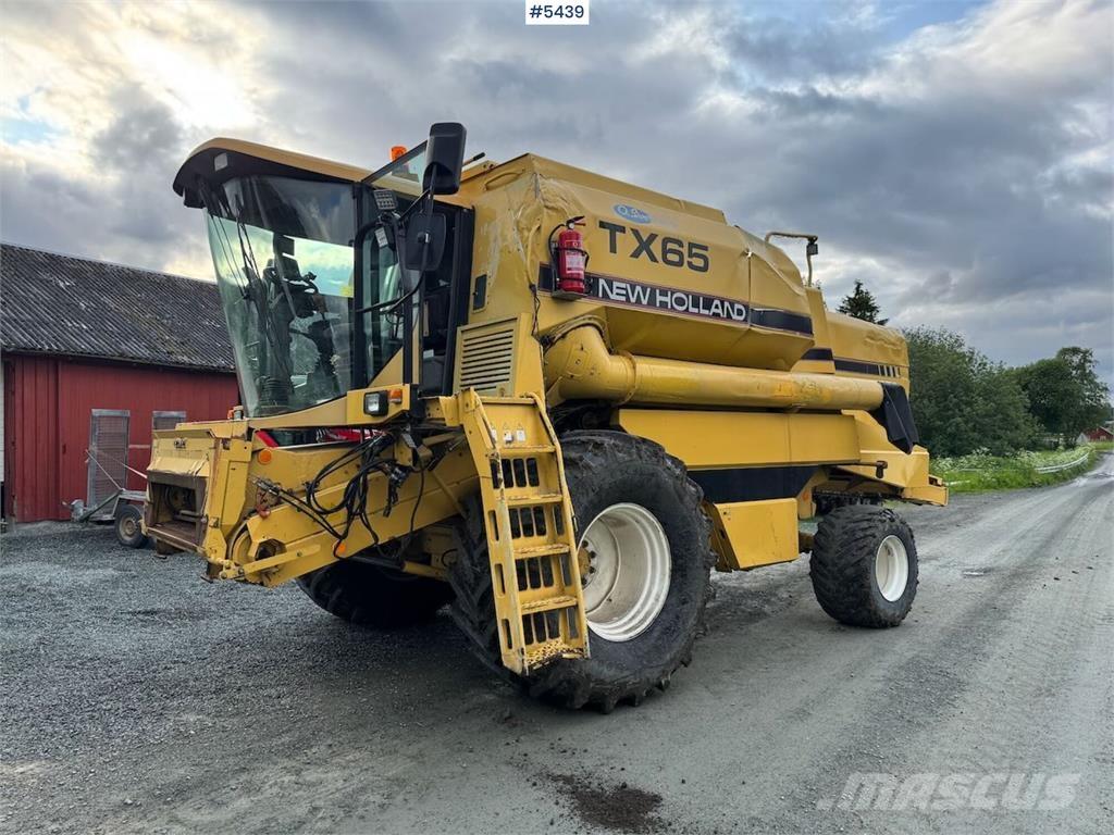New Holland TX65 Kombajny zbożowe