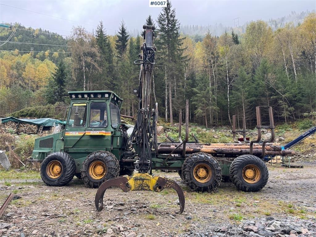  Øsa 250 FMG Żurawie do forwarderów