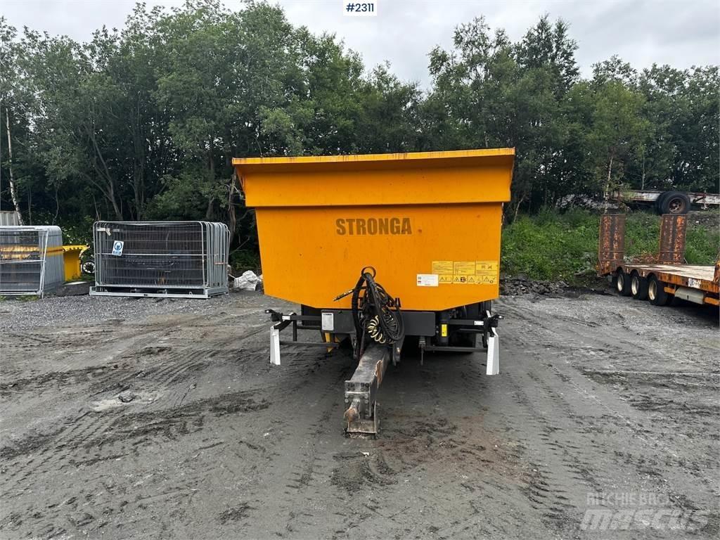 Stronga DL1200 Przyczepy zbożowe