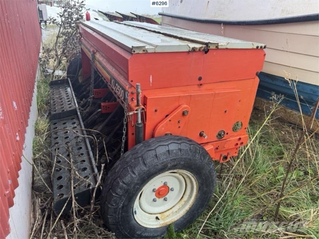 Tume KL 2500 Siewniki