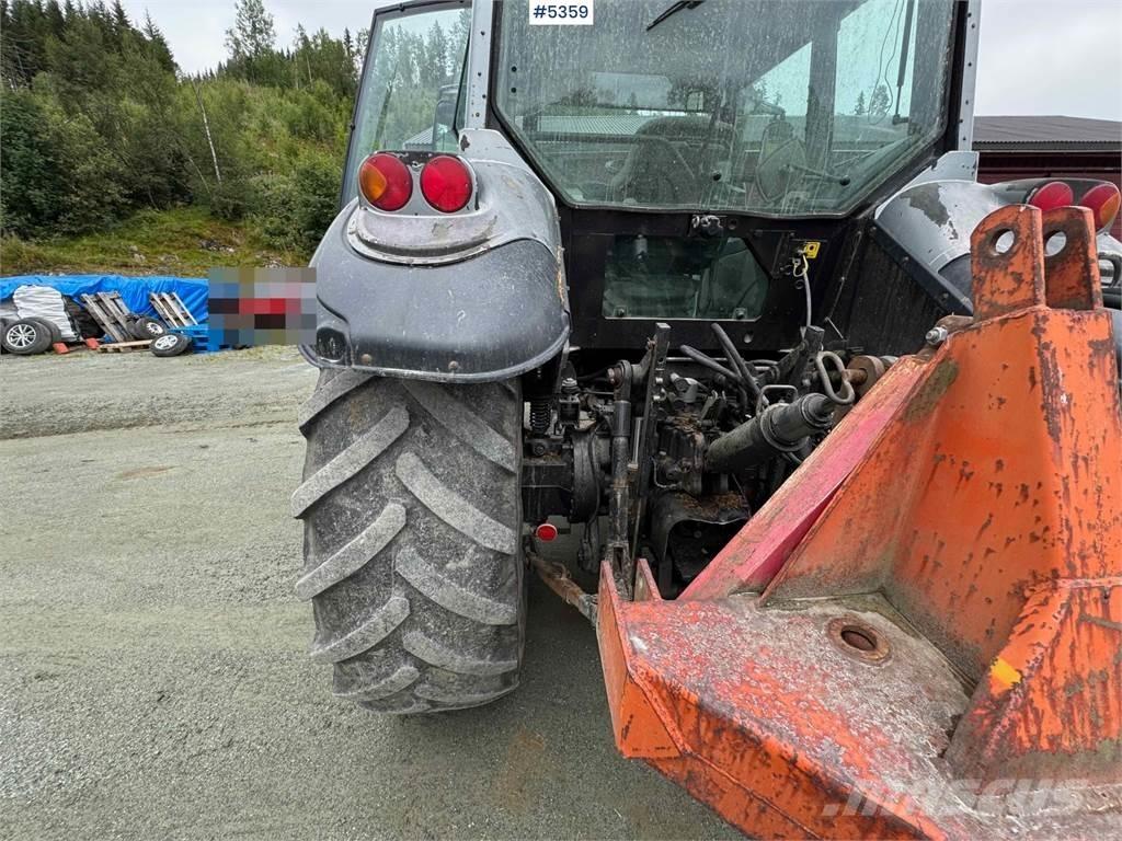 Valtra M120-4 Ciągniki rolnicze