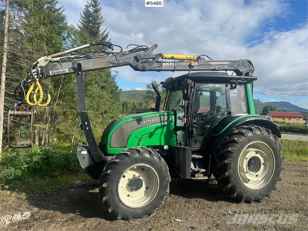 Valtra N101 Ciągniki rolnicze