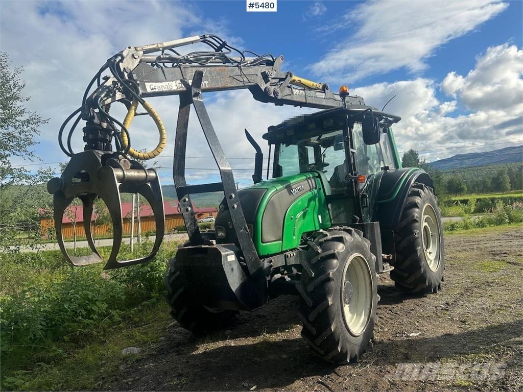 Valtra N101 Ciągniki rolnicze